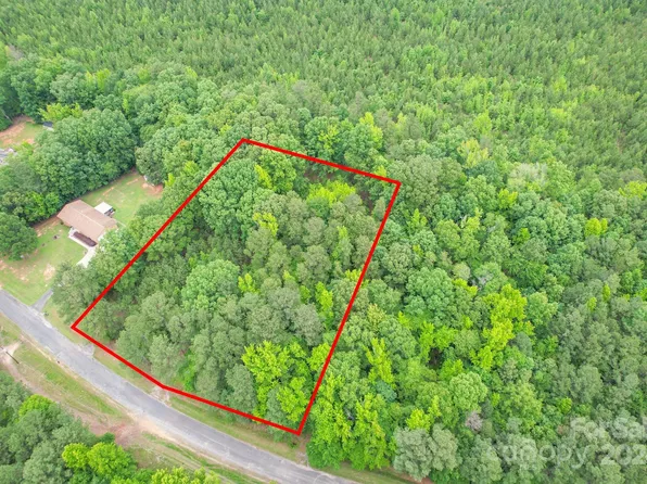 1405 Melanie Ln, Chester, SC 29706