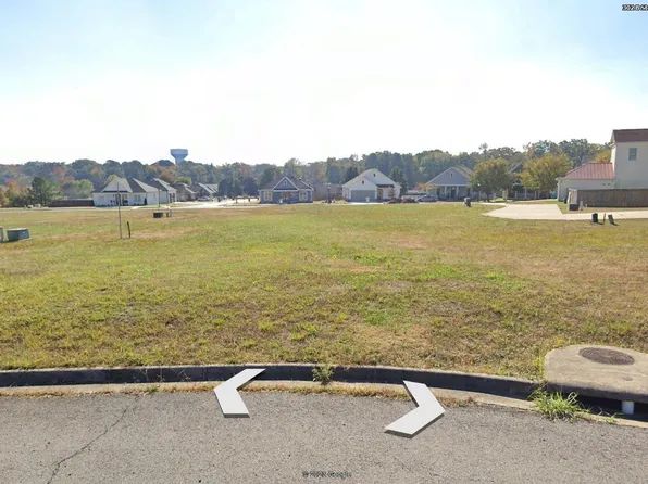 302 B St, Bryant, AR 72022