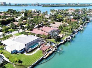 518 N Spoonbill Dr, Sarasota, FL 34236