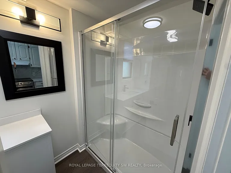 29 Winchester St #3 — Photo 8