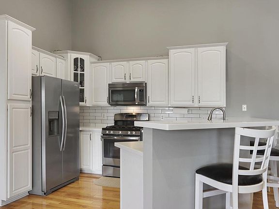5th image of 6834 53rd STREET #37
