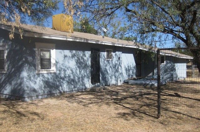 2nd image of 403 W Cactus St