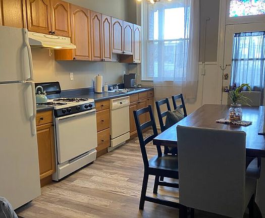 5th image of 3161 Alfred Ave
