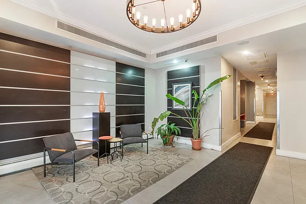 Rented by Compass | media 14