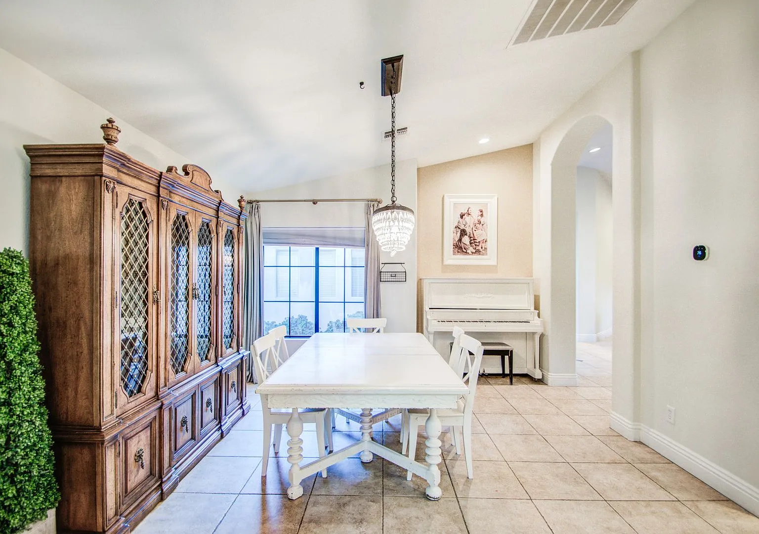 Spacious Furnished Mesa Gem with Pool for Rent! — Photo 4