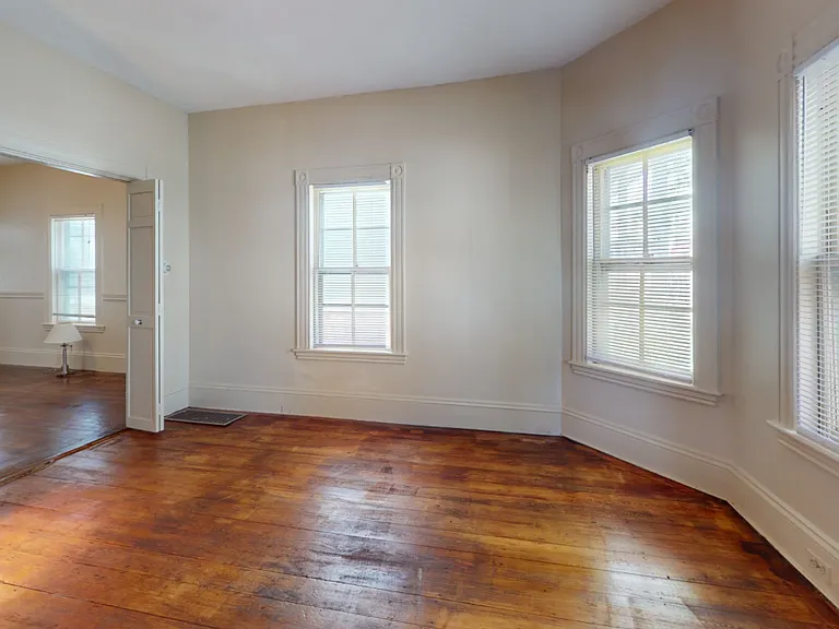 124 Jefferson Ave #1 — Photo 2