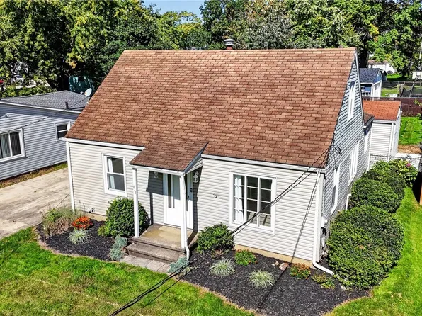 613 W Fike Ave, Orrville, OH 44667