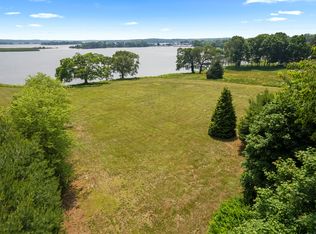 7 Foxboro Rd, Essex, CT 06426