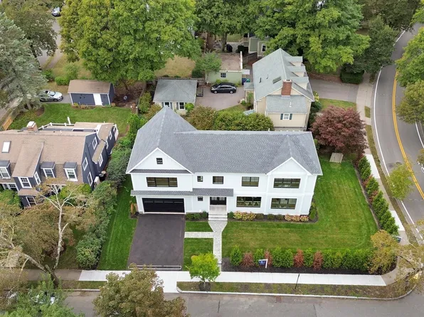 9 Morseland Ave, Newton Center, MA 02459