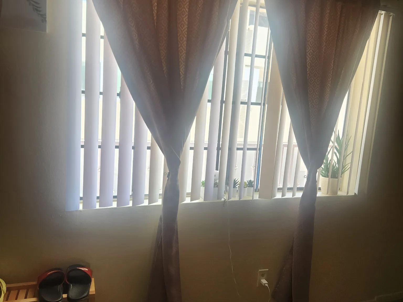 1 bed, 700 sqft, $1,800 — Photo 3