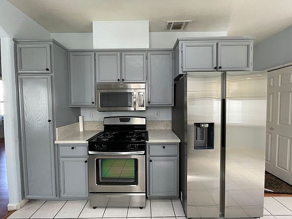 5th image of 4930 Cherryville Ln