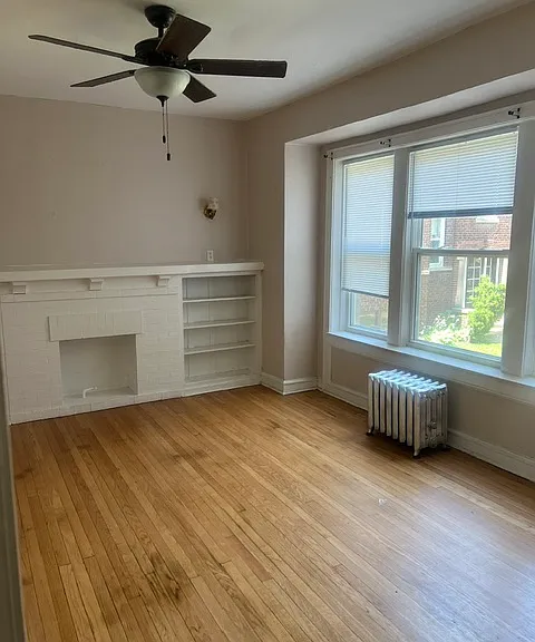 829 W Cornelia Ave #1W — Photo 1