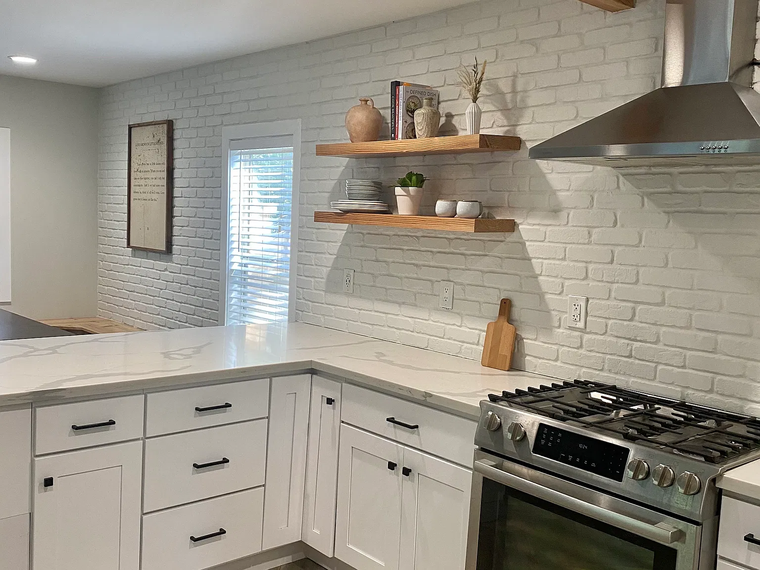 3 bed, 1386 sqft, $3,850 — Photo 4