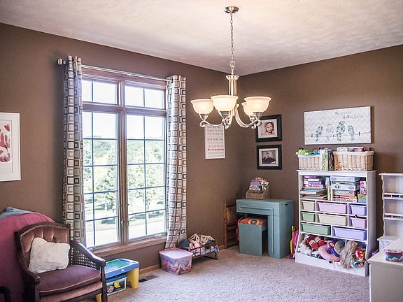 3rd image of 55445 Forrester Valley Ln