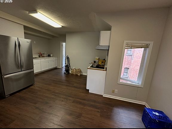 2nd image of 1326 SW 12th Ave