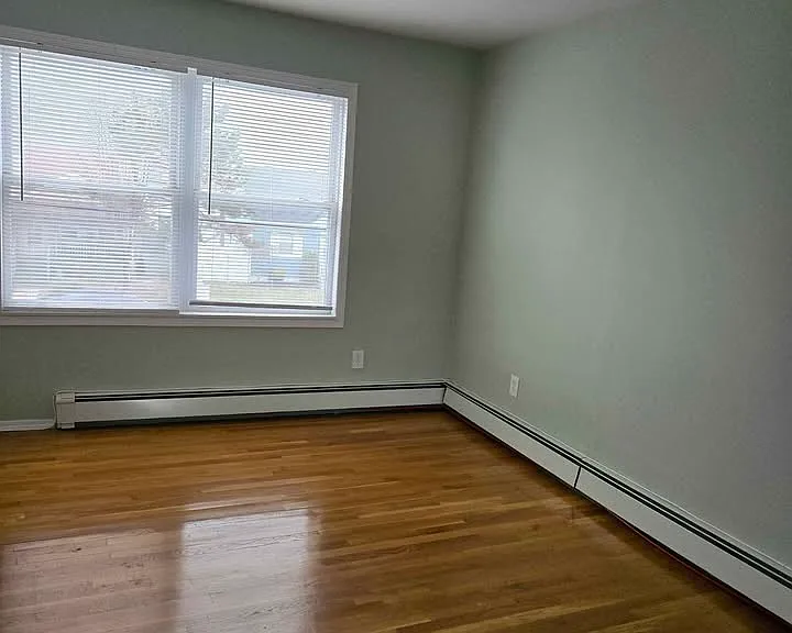 402 Pleasantview Ct #1 — Photo 8