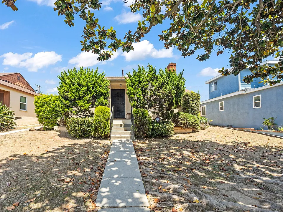 8016 Denrock Ave