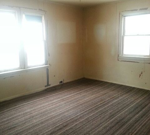 4th image of 503 E Meadow Ave