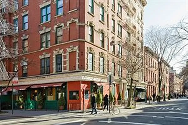 Sold by Douglas Elliman | media 8