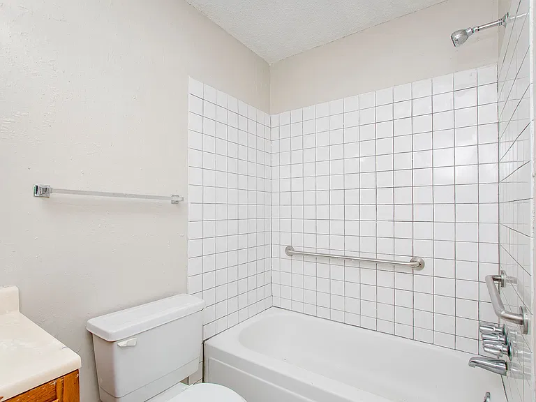 5235 Kimberlin Ave #C — Photo 7