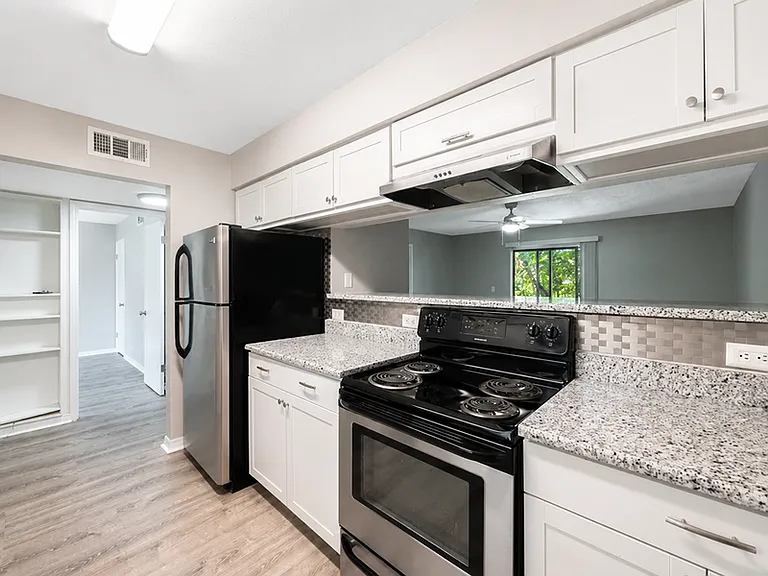 500 9th Ave S #B3 — Photo 6