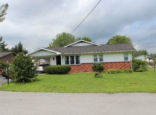 1408 W Rochester Ave, Middlesboro, KY 40965
