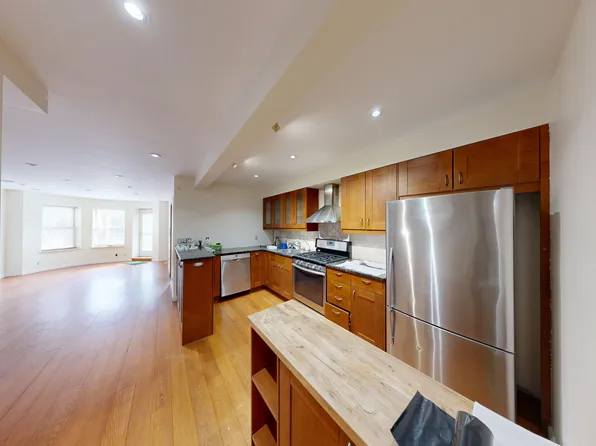 60-96 69th Avenue image 11 of 15