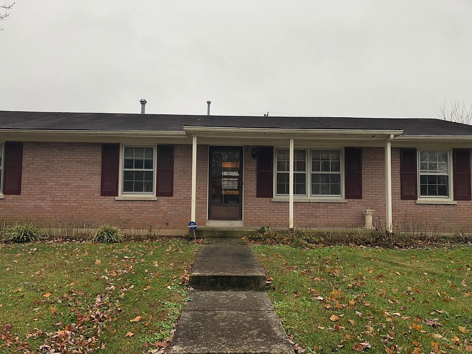 1st image of 168 E Tiverton Way