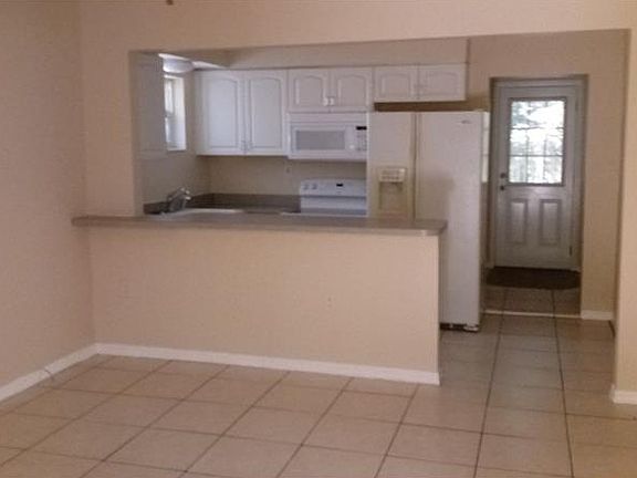 5th image of 1842 Sylvan Dr