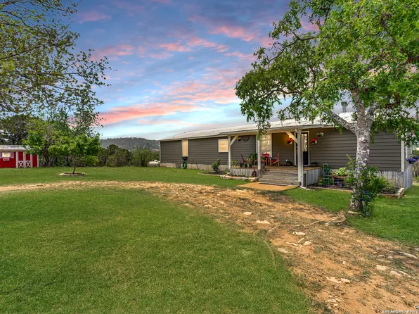 142 Ten West, Comfort, TX 78013