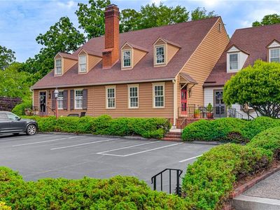 101 N Park Dr APT J, Greensboro, NC, 27401