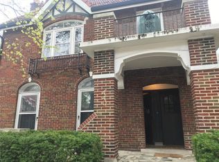 440 S Hanley Rd, Saint Louis, MO 63105