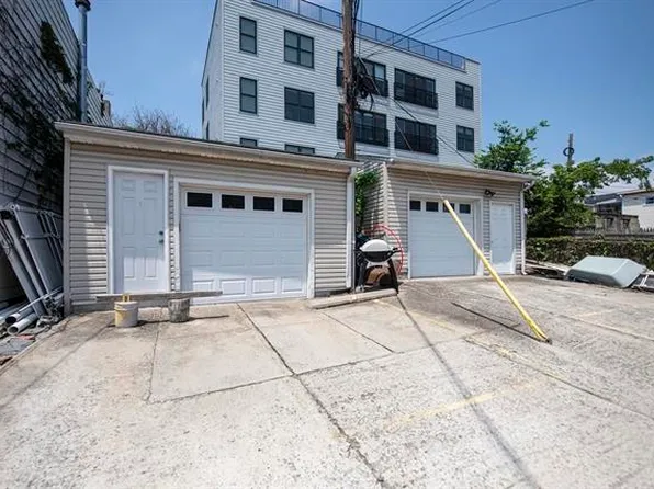 296 Paterson Plank Road image 8 of 13