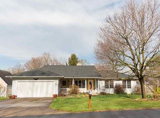 91 Berkeley Ave, Grottoes, VA 24441