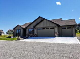 6304 Ridge Stone Dr N, Billings, MT 59106