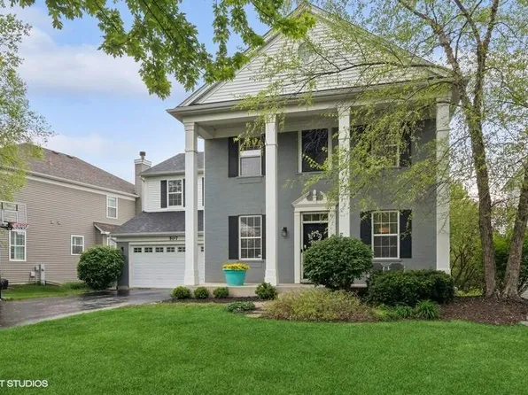 507 Horizon Dr W, St Charles, IL 60175