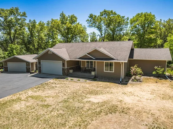 W1549 64th St, Lyndon Station, WI 53944