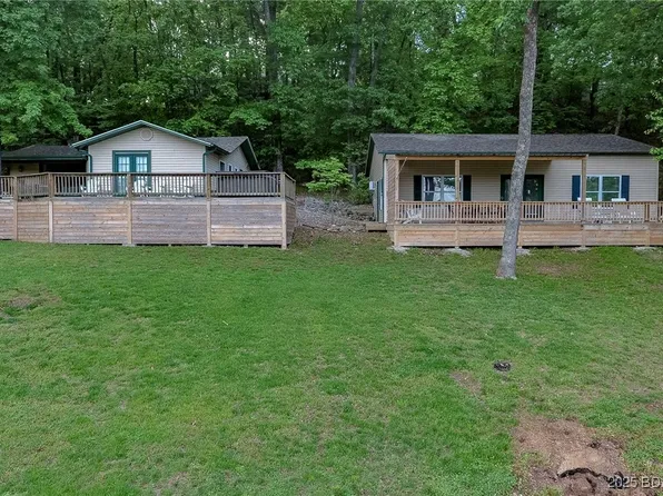 6076 Sioux Trl, Osage Beach, MO 65065