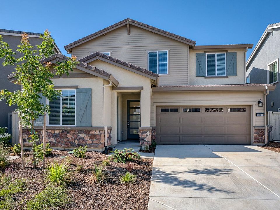 1st image of 8184 Oxbow Landing Ln