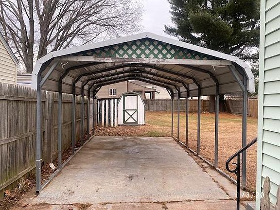 McKee Exterior Photo