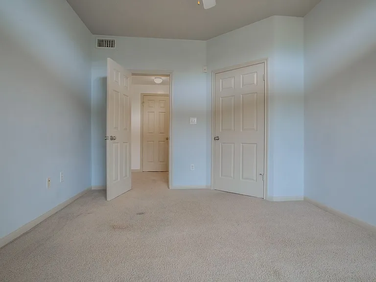 2209 Hancock Dr #27 — Photo 23