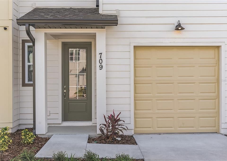 1st image of 709 LONGBOAT DRIVE