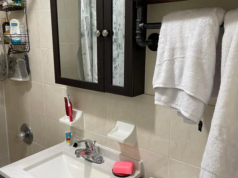 6803 Kennedy Blvd E #35 — Photo 16