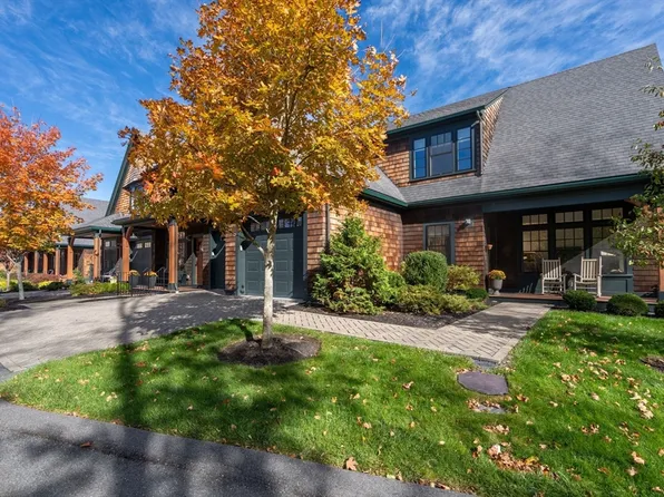1 Abbey Rd #1, Sherborn, MA 01770