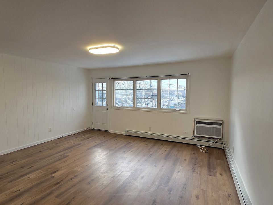 Living room, door to balcony