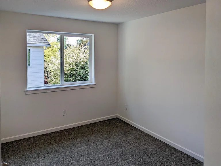 2152 Trade St SE #2152 — Photo 8