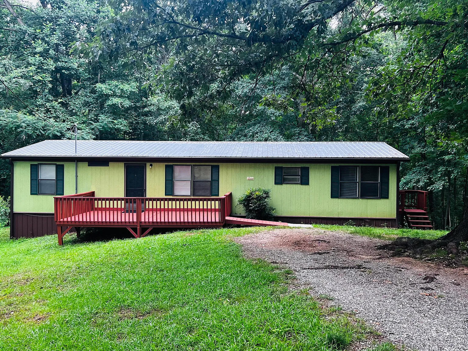 3 bed, 1500 sqft, $1,500 — Photo 1
