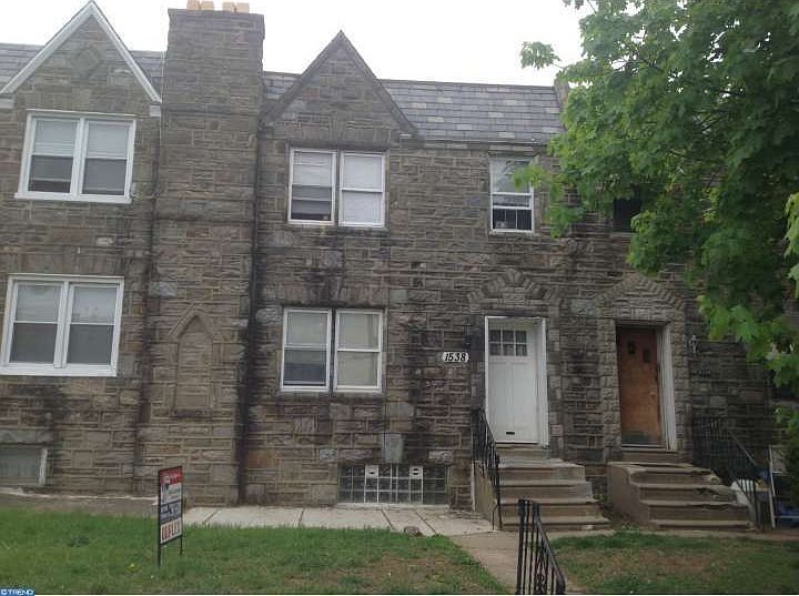 2nd image of 1538 Magee Ave