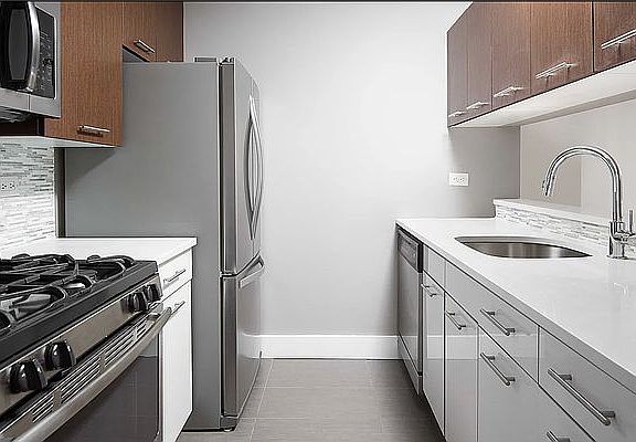 2nd image of 214 E 32nd St APT 3H