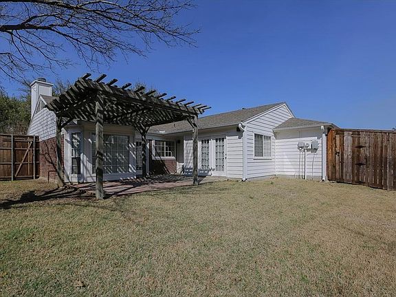 2nd image of 2110 Hearthstone Dr